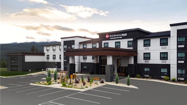 Best Western Plus Gateway to the Falls Exterior. Images powered by <a href="https://iceportal.shijigroup.com" target="_blank" rel="noopener">Ice Portal</a>.