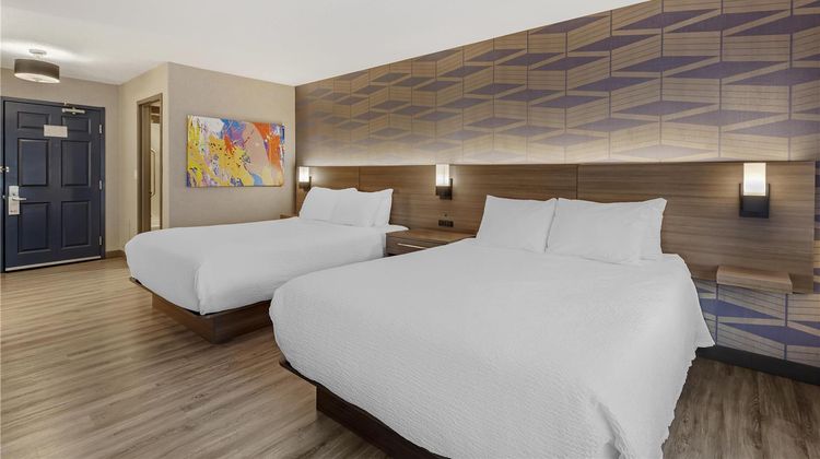 Best Western Plus West Edmonton Room
