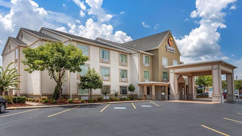 <b>Comfort Inn & Sts N Little Rock JFK Blvd Exterior</b>. Images powered by <a href="https://iceportal.shijigroup.com/" title="IcePortal" target="_blank">IcePortal</a>.