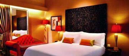 The Scarlet Singapore Room