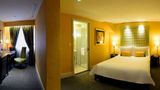 <b>The Scarlet Singapore Room</b>. Images powered by <a href="https://iceportal.shijigroup.com/" title="IcePortal" target="_blank">IcePortal</a>.