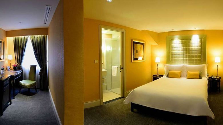<b>The Scarlet Singapore Room</b>. Images powered by <a href="https://iceportal.shijigroup.com/" title="IcePortal" target="_blank">IcePortal</a>.