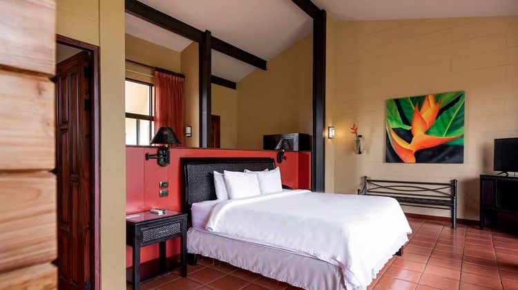 Arenal Kioro Suites & Spa Suite