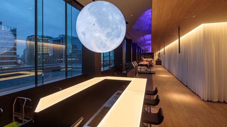 <b>Yokohama Tokyu Rei Hotel Lobby</b>. Images powered by <a href="https://iceportal.shijigroup.com/" title="IcePortal" target="_blank">IcePortal</a>.