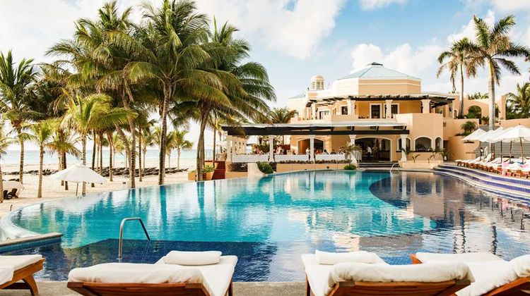 Royal Hideaway Playacar Pool