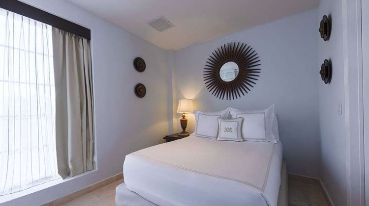 Royal Hideaway Playacar Room