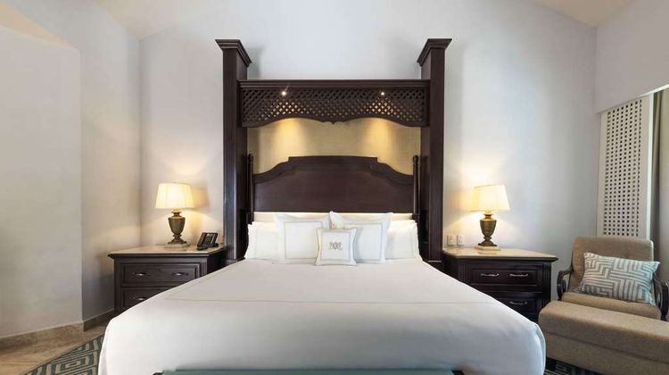Royal Hideaway Playacar Suite