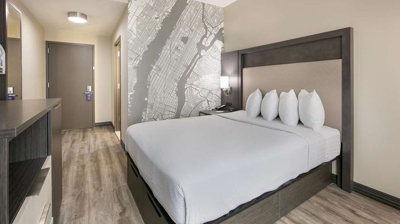 <b>Best Western Plus Exec Residency Bronx Room</b>. Images powered by <a href="https://iceportal.shijigroup.com/" title="IcePortal" target="_blank">IcePortal</a>.