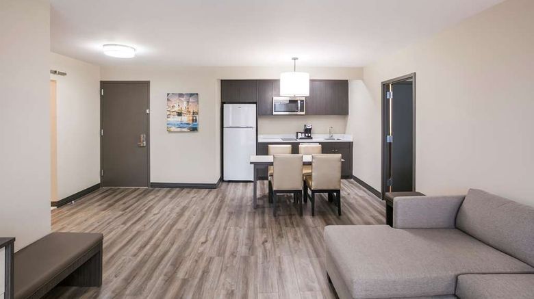<b>Best Western Plus Exec Residency Bronx Room</b>. Images powered by <a href="https://iceportal.shijigroup.com/" title="IcePortal" target="_blank">IcePortal</a>.