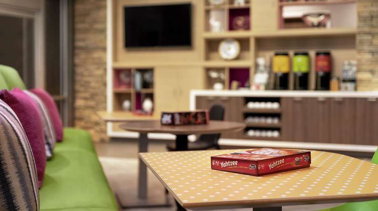 Home2 Suites Philadelphia Ridley Park Lobby