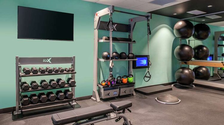 Tru by Hilton Elkhart Health