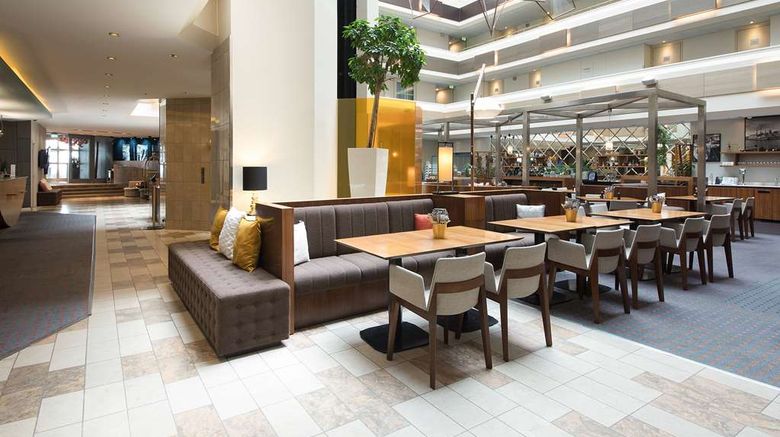 <b>Scandic Royal Stavanger Restaurant</b>. Images powered by <a href="https://iceportal.shijigroup.com/" title="IcePortal" target="_blank">IcePortal</a>.