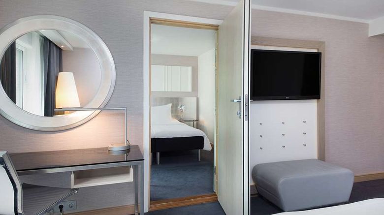 <b>Scandic Royal Stavanger Room</b>. Images powered by <a href="https://iceportal.shijigroup.com/" title="IcePortal" target="_blank">IcePortal</a>.