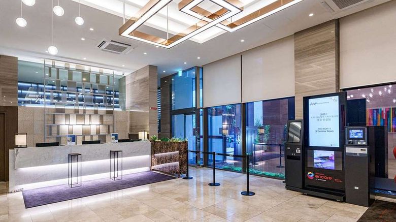 <b>Ramada Encore by Wyndham Busan Station Lobby</b>. Images powered by <a href="https://iceportal.shijigroup.com/" title="IcePortal" target="_blank">IcePortal</a>.