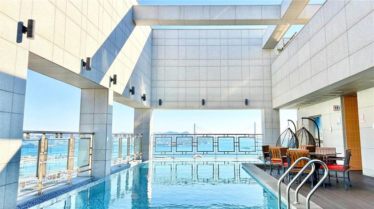 Ramada Encore by Wyndham Busan Station Pool