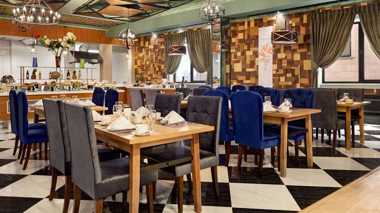 <b>Ramada by Wyndham Shymkent Restaurant</b>. Images powered by <a href="https://iceportal.shijigroup.com/" title="IcePortal" target="_blank">IcePortal</a>.