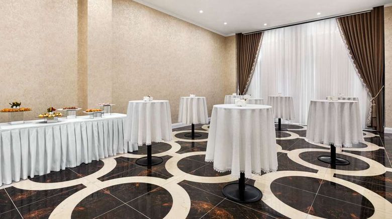 <b>Ramada by Wyndham Shymkent Meeting</b>. Images powered by <a href="https://iceportal.shijigroup.com/" title="IcePortal" target="_blank">IcePortal</a>.