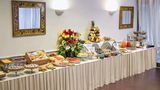 <b>Hotel Orologio Restaurant</b>. Images powered by <a href="https://iceportal.shijigroup.com/" title="IcePortal" target="_blank">IcePortal</a>.