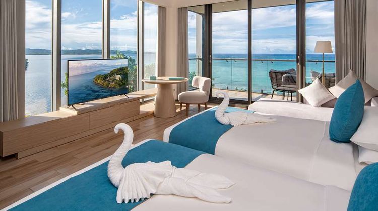 Palau Sunrise Sea View Landison Retreat Suite