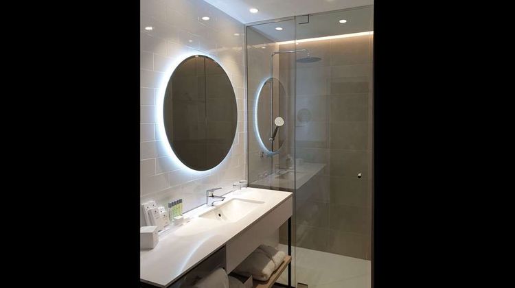 Sercotel Ayala Room