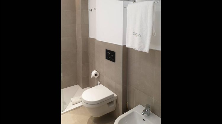 Sercotel Ayala Room