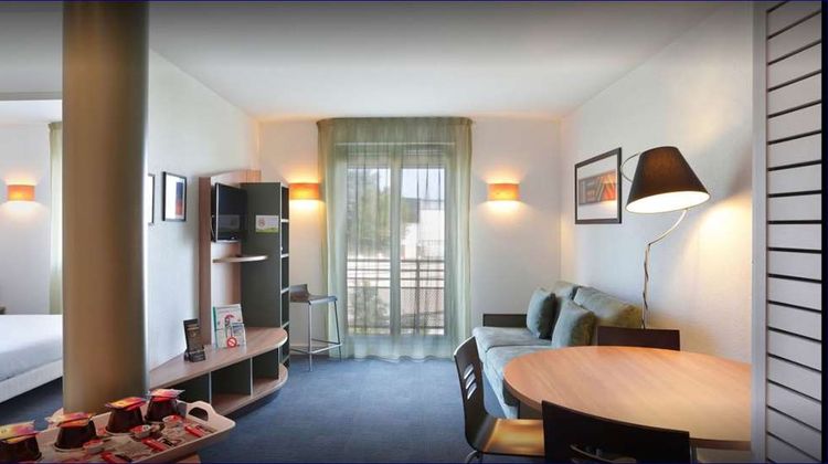 Suite-Home Saran Other