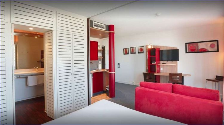 Suite-Home Saran Other