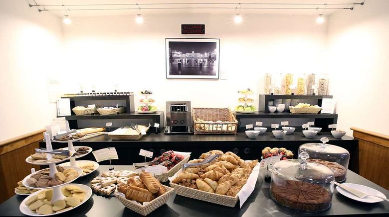 <b>San Rocco Hotel Restaurant</b>. Images powered by <a href="https://iceportal.shijigroup.com/" title="IcePortal" target="_blank">IcePortal</a>.