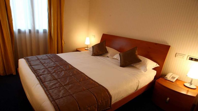 <b>San Rocco Hotel Room</b>. Images powered by <a href="https://iceportal.shijigroup.com/" title="IcePortal" target="_blank">IcePortal</a>.