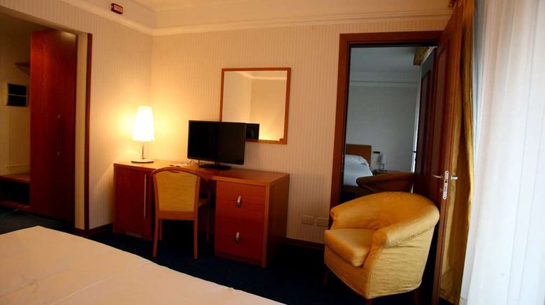 <b>San Rocco Hotel Room</b>. Images powered by <a href="https://iceportal.shijigroup.com/" title="IcePortal" target="_blank">IcePortal</a>.