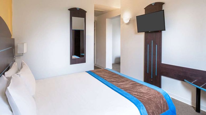 <b>Sure Hotel by Best Western Room</b>. Images powered by <a href="https://iceportal.shijigroup.com/" title="IcePortal" target="_blank">IcePortal</a>.