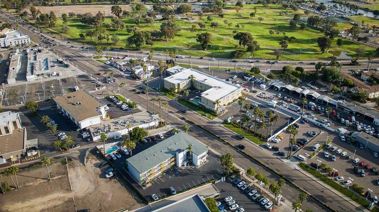 <b>SureStay by BW San Diego Pacific Beach Exterior</b>. Images powered by <a href="https://iceportal.shijigroup.com/" title="IcePortal" target="_blank">IcePortal</a>.