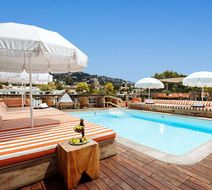 Petit Ermitage Hotel Pool