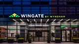 Wingate by Wyndham Long Island City Exterior