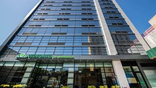 Wingate by Wyndham Long Island City