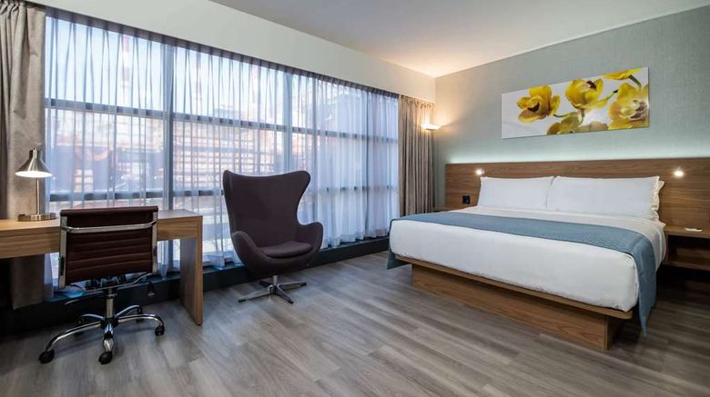 <b>Wingate by Wyndham Long Island City Room</b>. Images powered by <a href="https://iceportal.shijigroup.com/" title="IcePortal" target="_blank">IcePortal</a>.