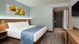 Wingate by Wyndham Long Island City Room