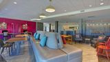 Home2 Suites Williston Burlington Lobby