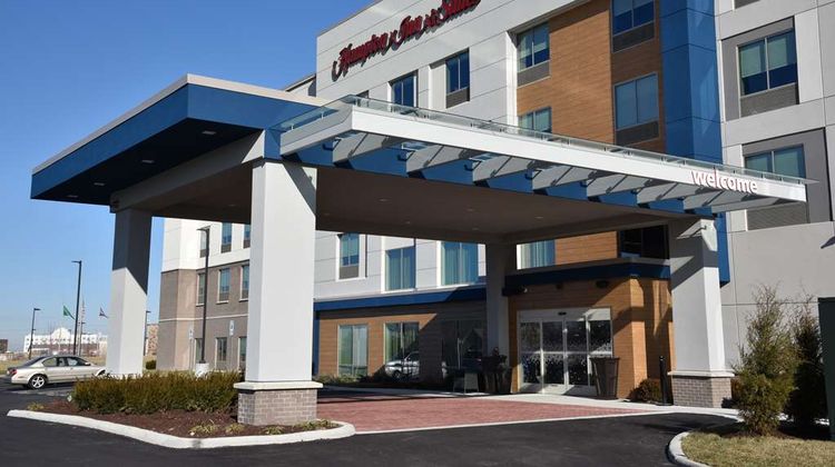 Hampton Inn & Suites Liberty Township Exterior