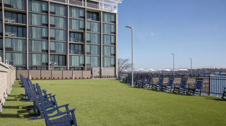 <b>DoubleTree by Hilton Hot Springs Exterior</b>. Images powered by <a href="https://iceportal.shijigroup.com/" title="IcePortal" target="_blank">IcePortal</a>.