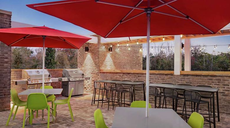 <b>Home2 Suites by Hilton Fernandina Beach Exterior</b>. Images powered by <a href="https://iceportal.shijigroup.com/" title="IcePortal" target="_blank">IcePortal</a>.