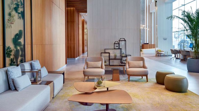 <b>Hilton Garden Inn Kuwait Lobby</b>. Images powered by <a href="https://iceportal.shijigroup.com/" title="IcePortal" target="_blank">IcePortal</a>.