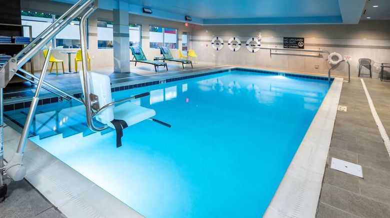 <b>Tru Hilton Minneapolis Mall of America Pool</b>. Images powered by <a href="https://iceportal.shijigroup.com/" title="IcePortal" target="_blank">IcePortal</a>.