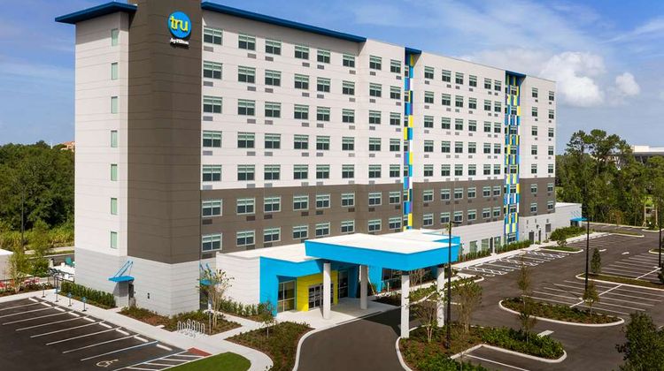 Tru by Hilton Orlando Convention Center Exterior