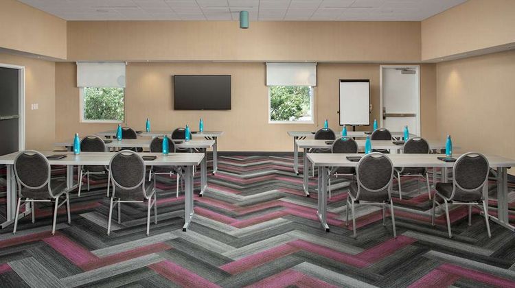 Tru by Hilton Orlando Convention Center Meeting