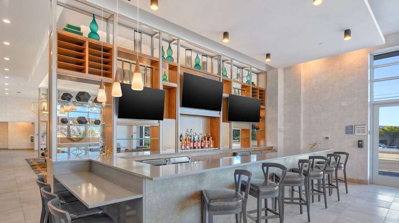 <b>Hilton Garden Inn Fremont Milpitas Restaurant</b>. Images powered by <a href="https://iceportal.shijigroup.com/" title="IcePortal" target="_blank">IcePortal</a>.