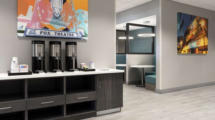 Hampton Inn O'Fallon Lobby