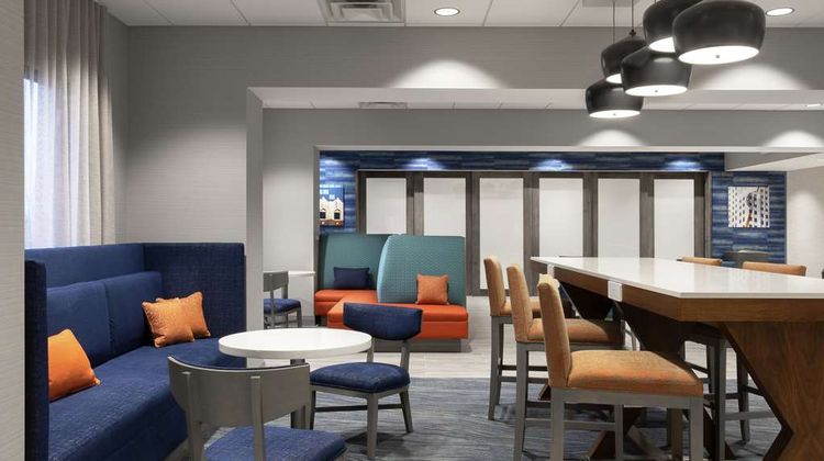 Hampton Inn O'Fallon Lobby