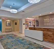 Hampton Inn & Suites Riverview Brandon Lobby