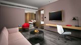 Ramada by Wyndham Slender West Lake Room